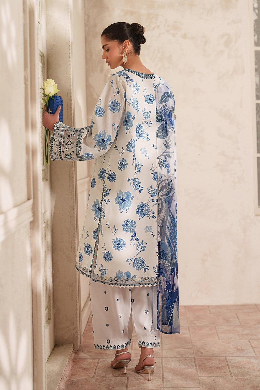 Baroque | Embroidered Lawn | SF-4413