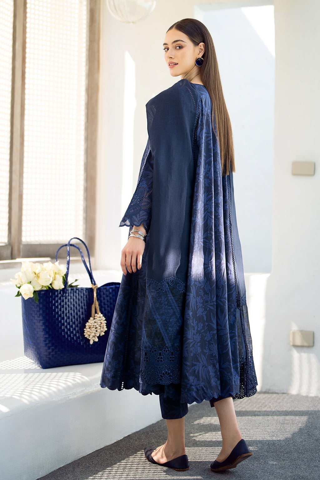 Baroque | Embroidered Lawn | SF-544