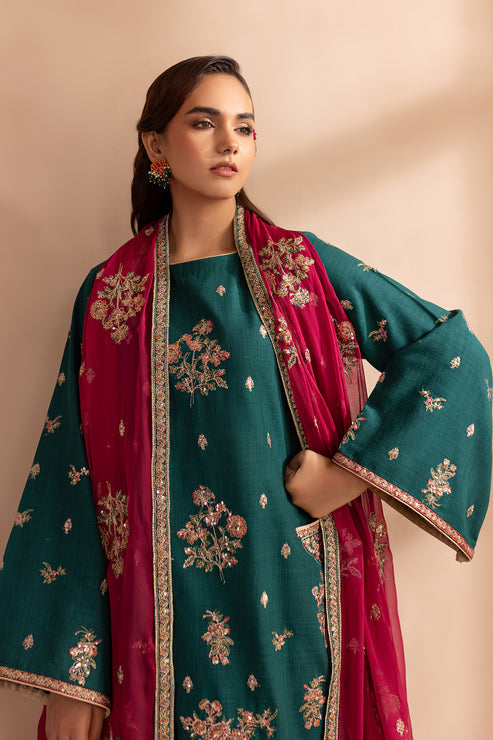 Emaan Adeel | Rangrez Collection | NEELAM