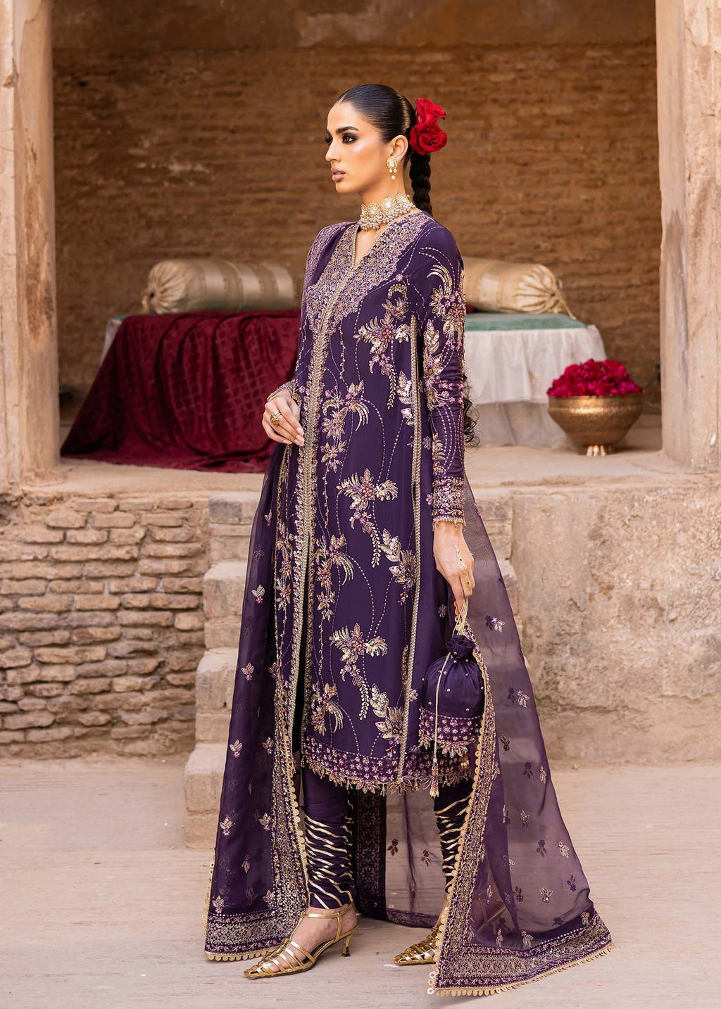 Akbar Aslam | Dastaan Luxury Formals | Haniye