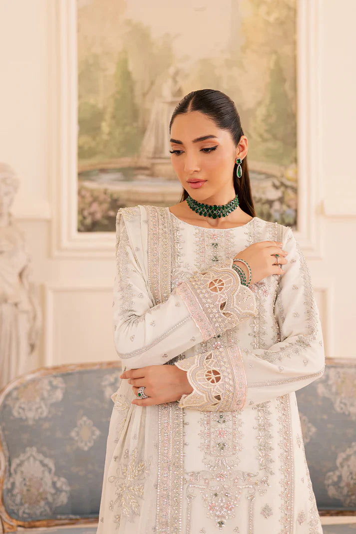 Emaan Adeel | Suave luxury formals 25 | EZELLE