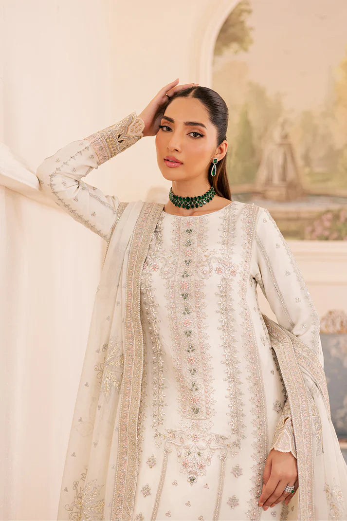 Emaan Adeel | Suave luxury formals 25 | EZELLE