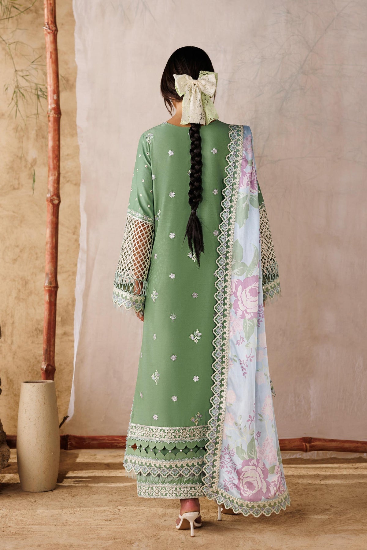 Akbar Aslam | Elea Lawn 26 | Caldera