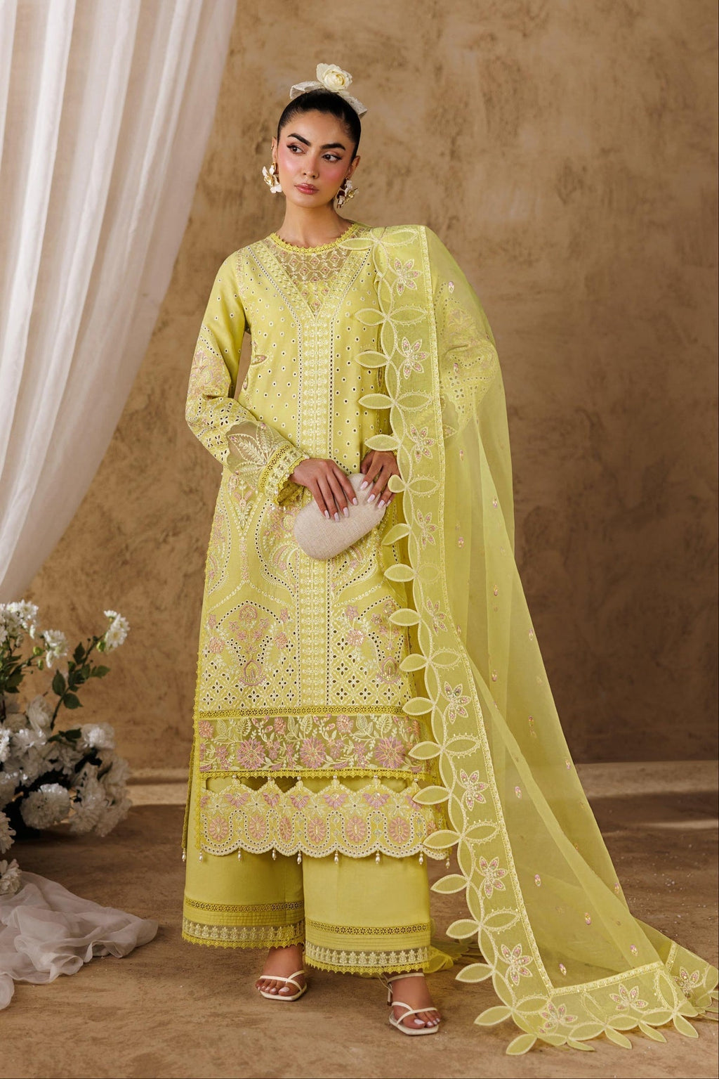 Akbar Aslam | Elea Lawn 26 | Felene