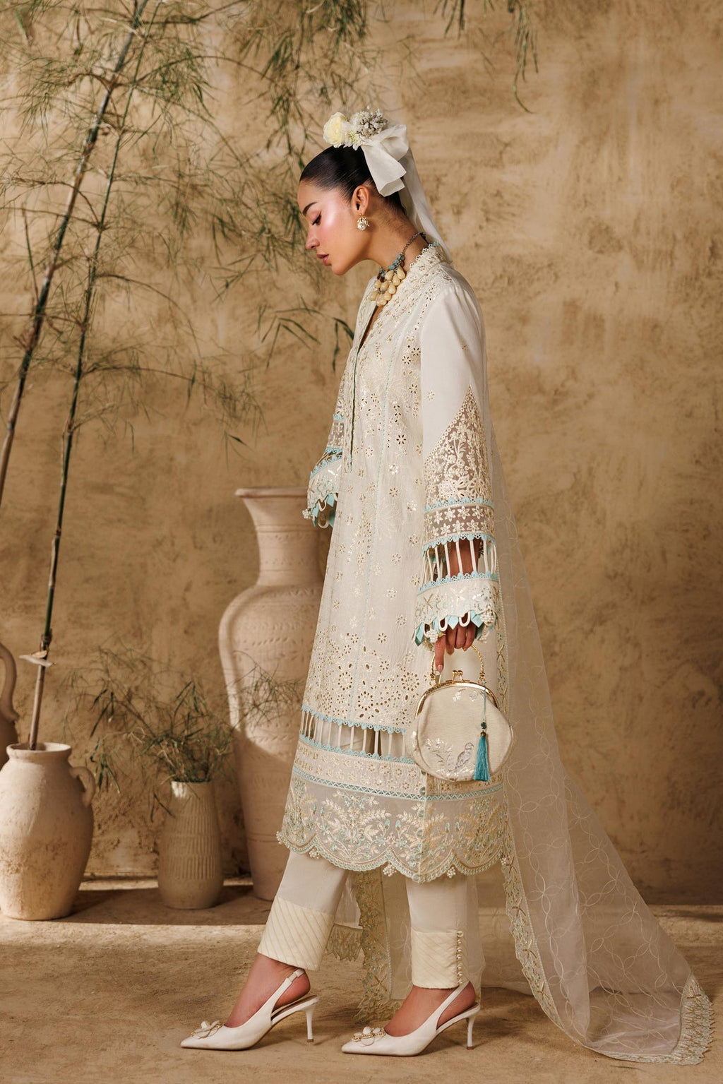 Akbar Aslam | Elea Lawn 26 | Sylvan