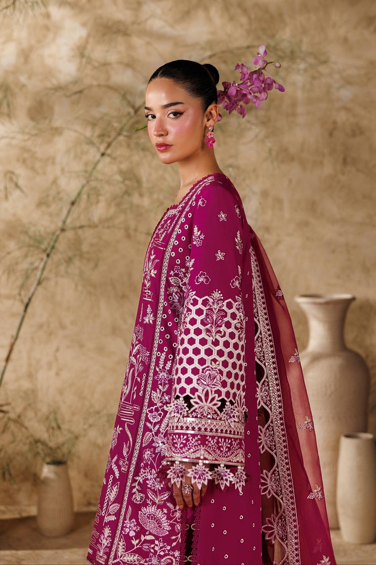Akbar Aslam | Elea Lawn 26 | Poise