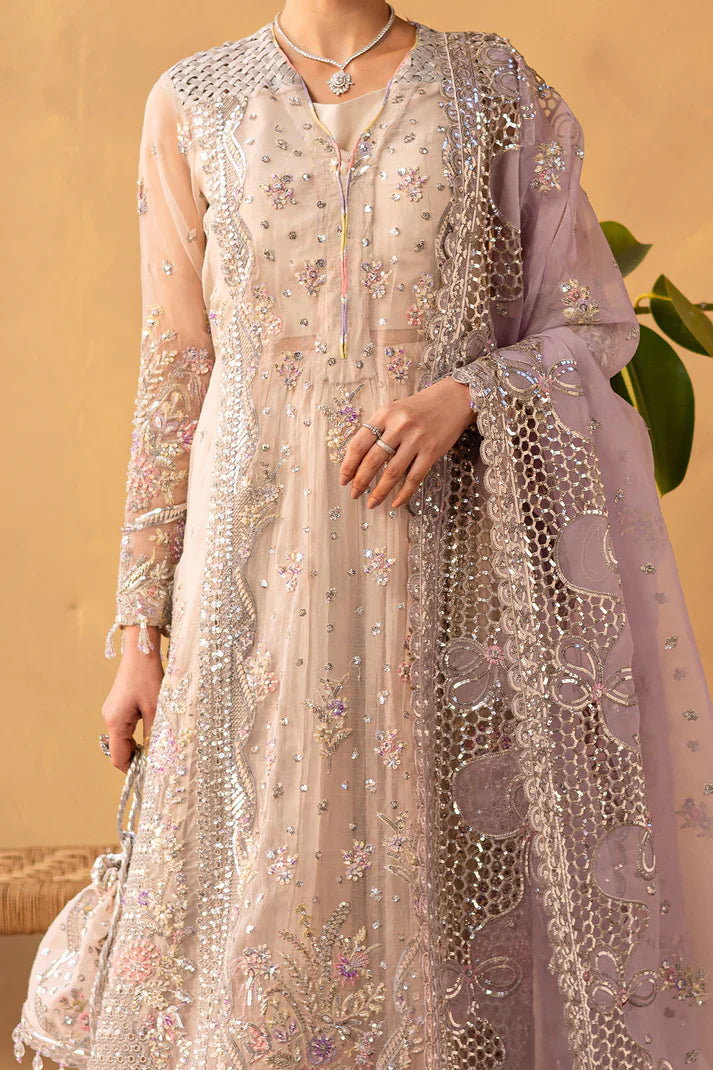 Emaan Adeel | Regalia Luxury Formals | LUNARA