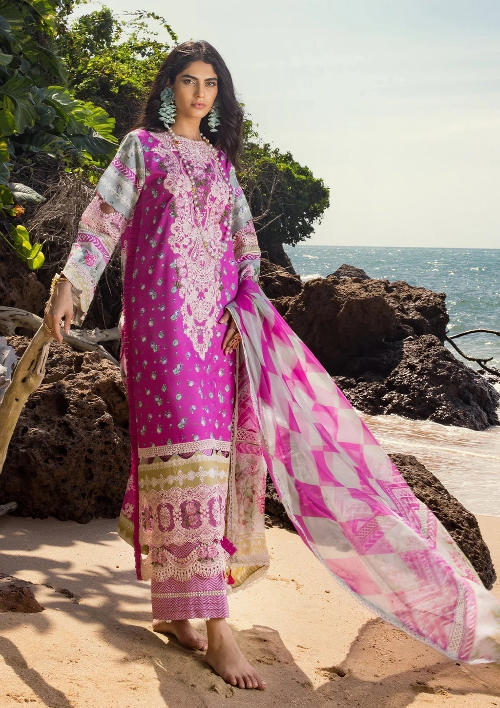 ELAF Signature Embroidered Lawn 3Pc Suit ESL-04B ENCHANTMENT