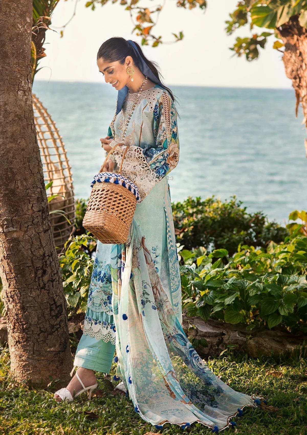ELAF Signature Embroidered Lawn 3Pc Suit ESL-07B HEAVEN'S MIST