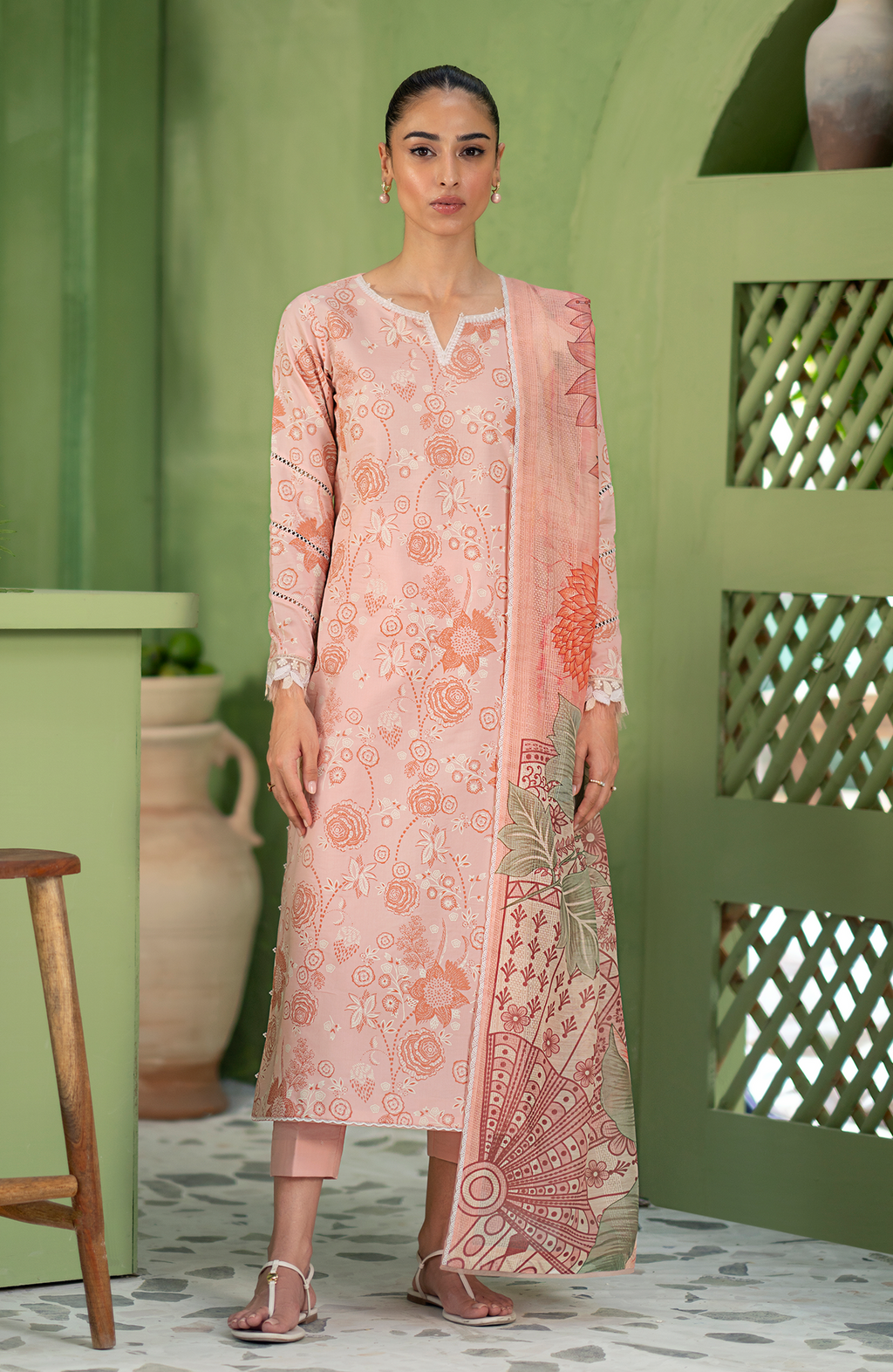 Seran | Artisan Lawn 25 | PECHE - Riwayat-e-Khas