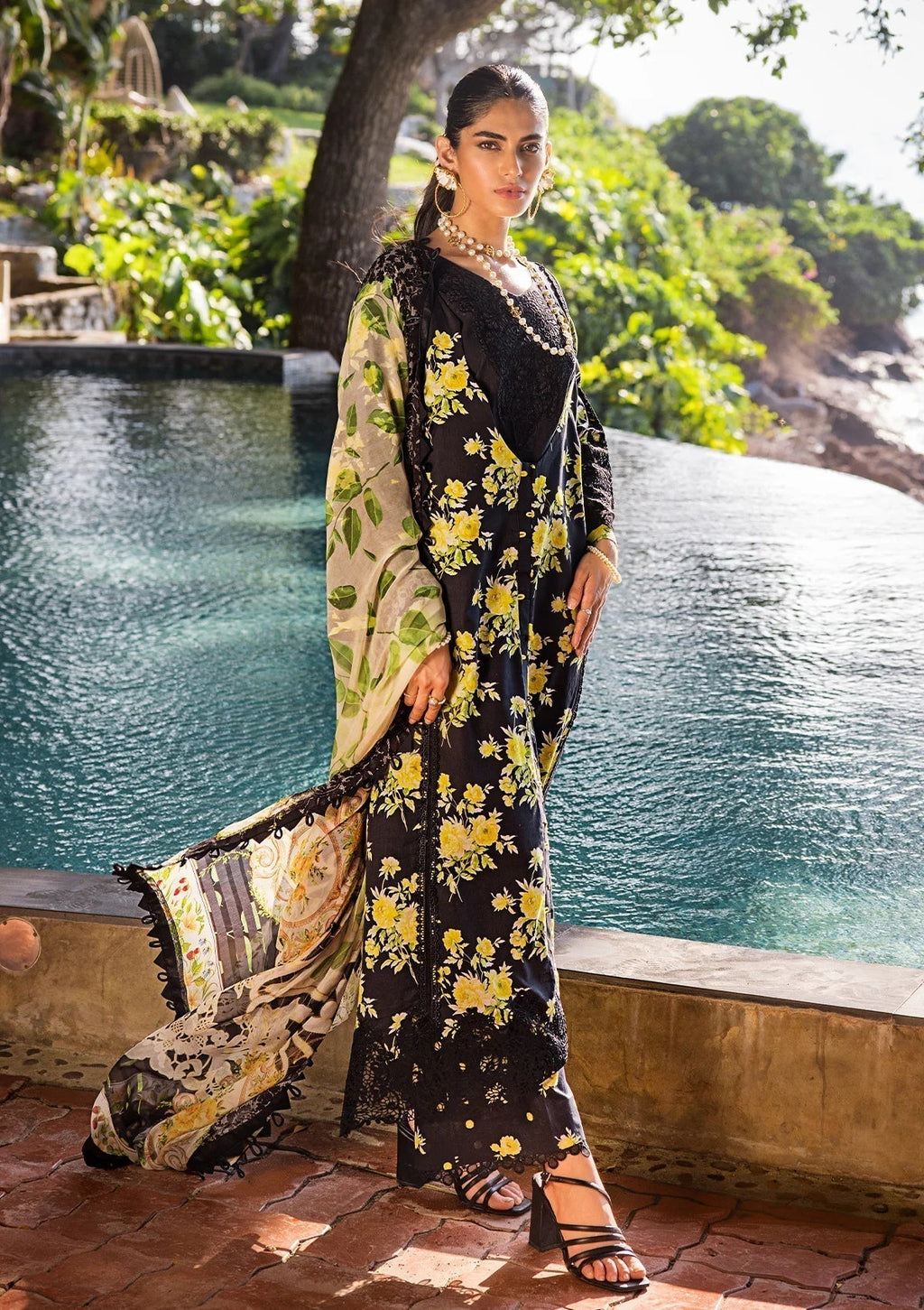 ELAF Signature Embroidered Lawn 3Pc Suit ESL-06A ECLIPSED DREAM