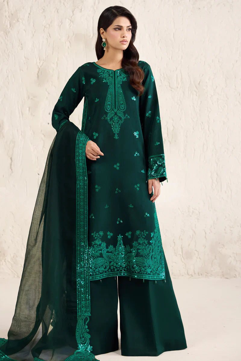 Farasha | STITCHED FORMALS ’26 | Emerald Luxe