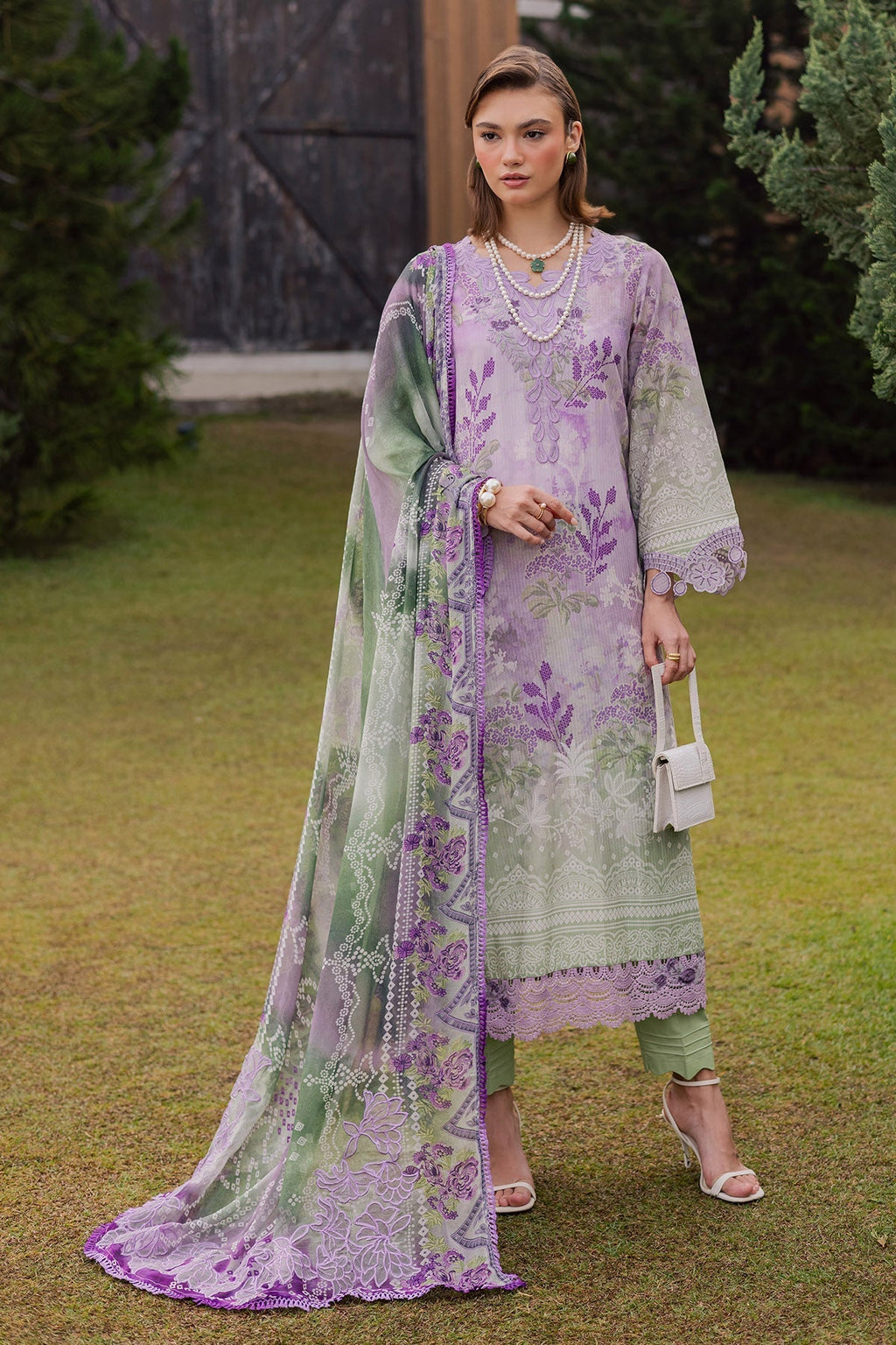 Nureh | Gardenia Lawn 26 | NSG-211