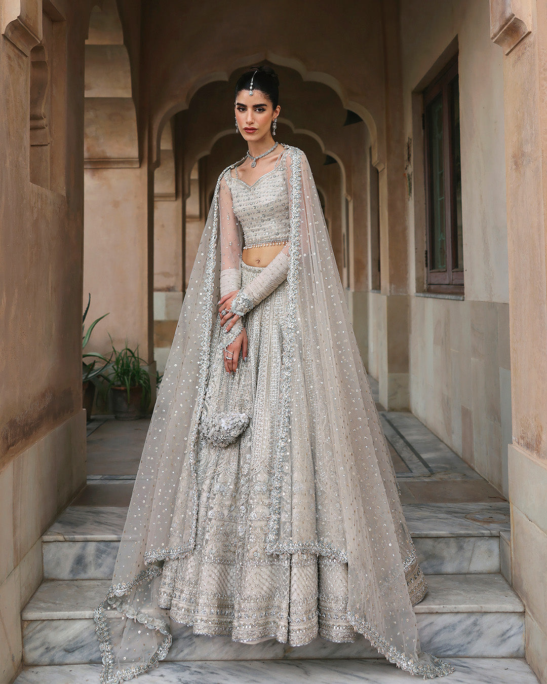 Faiza Saqlain | Averia Bridals | Una