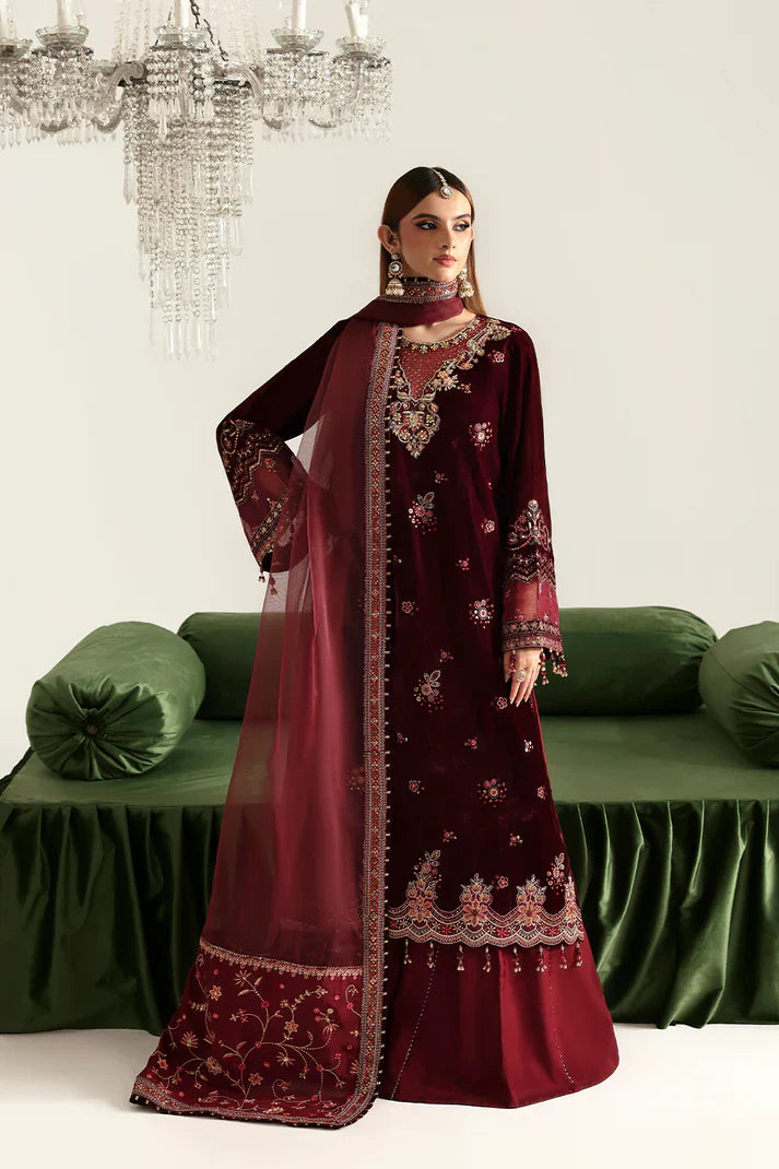 Emaan Adeel | Zarposh Velvet Collection | NADIRA