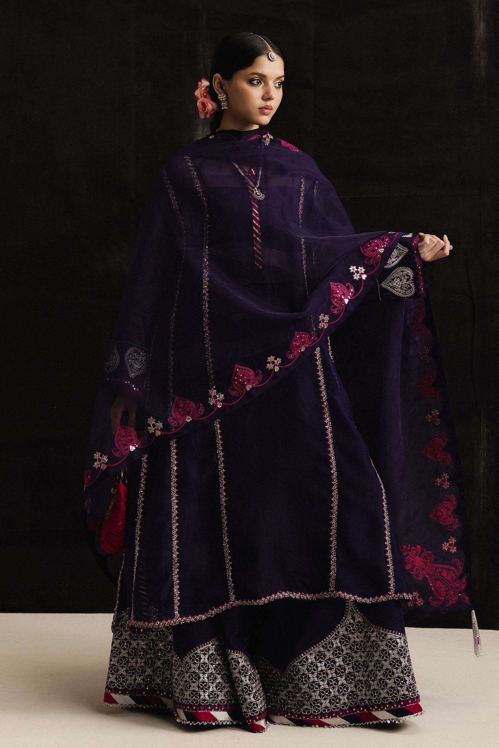 Zara Shahjahan | Studio Portraits | Imaya