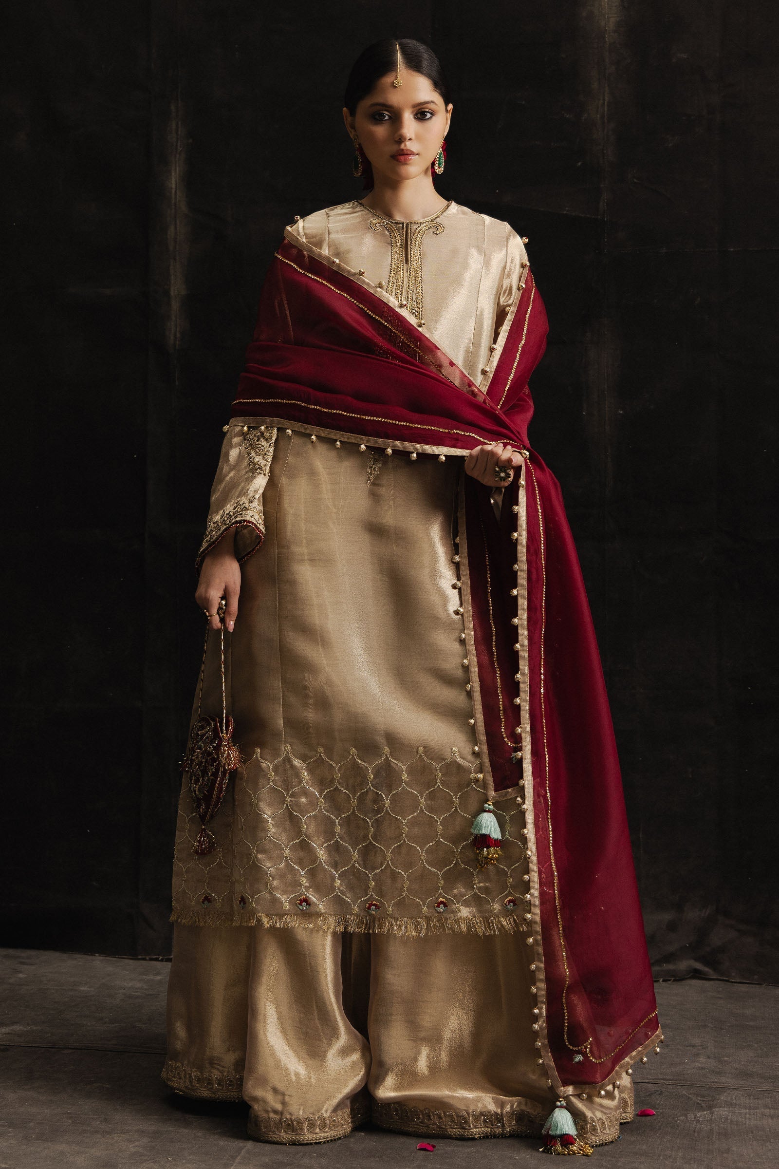 Zara Shahjahan | Studio Portraits | Zariyab