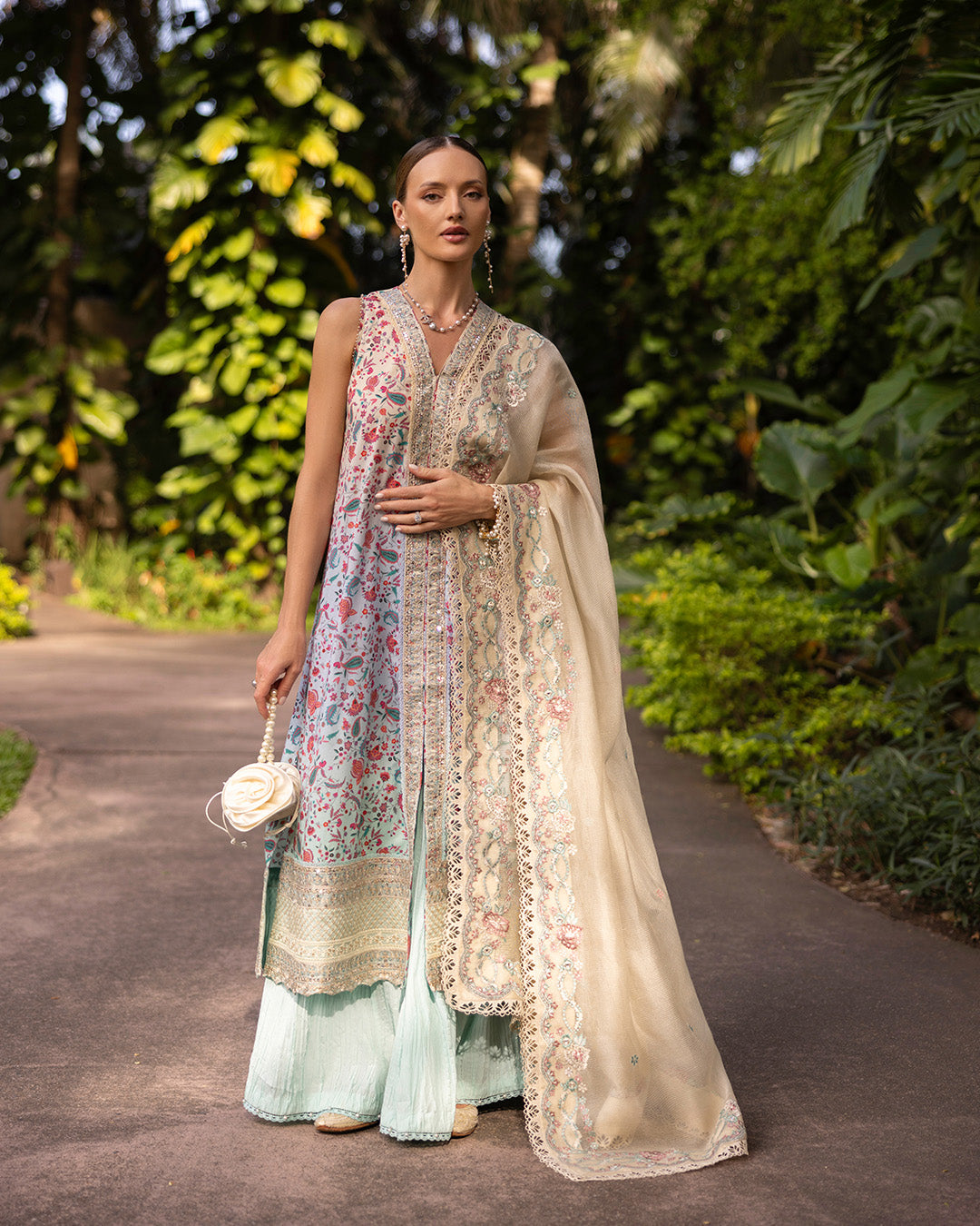 Faiza Saqlain | Zinnia Lawn 25 | Danica - Riwayat-e-Khas