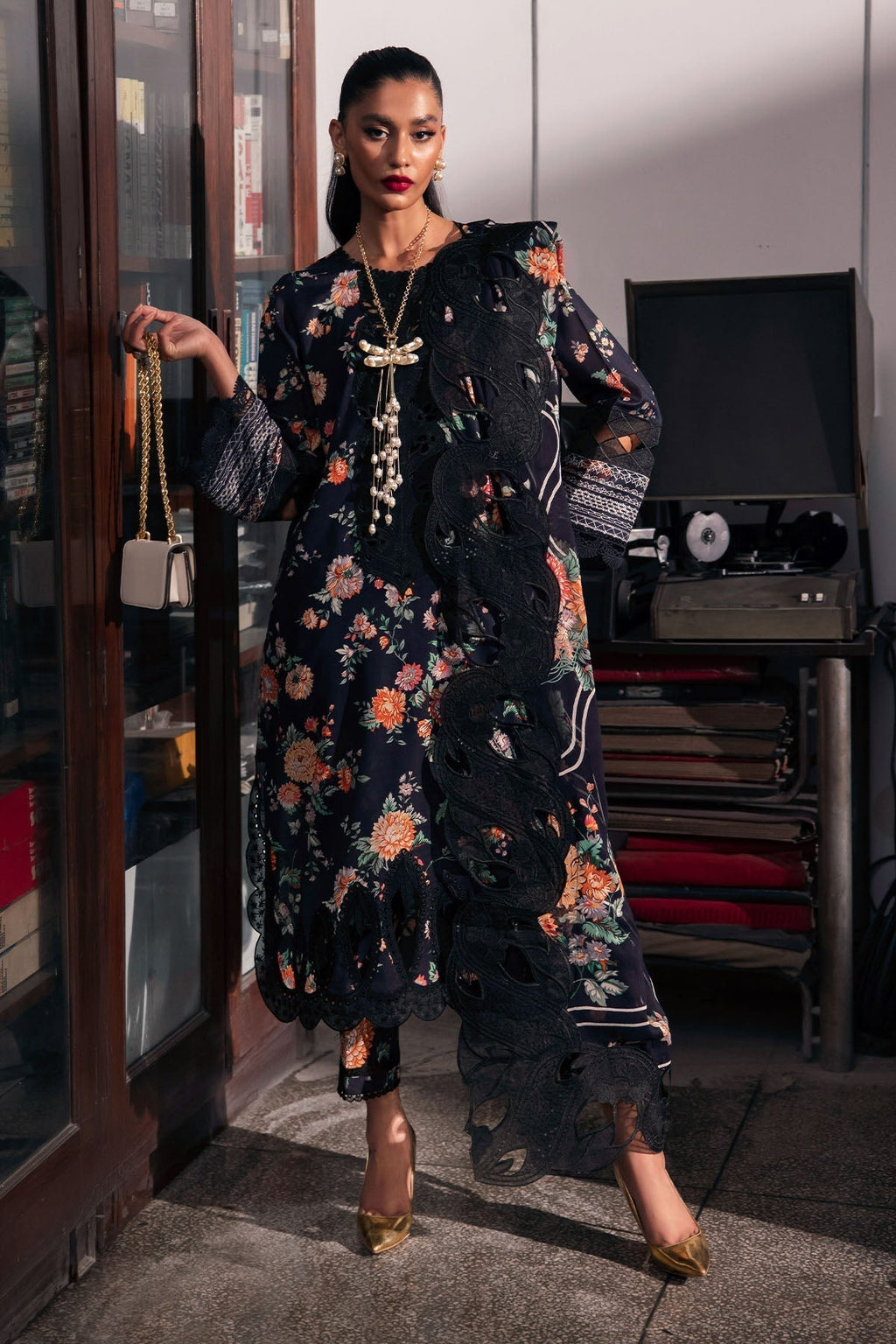 Nureh | Glam Girl Lawn | GL-18 - Riwayat-e-Khas