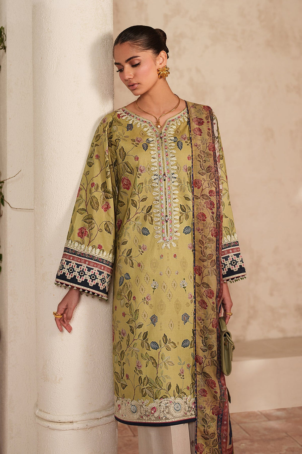 Baroque | Embroidered Lawn | SF-4414