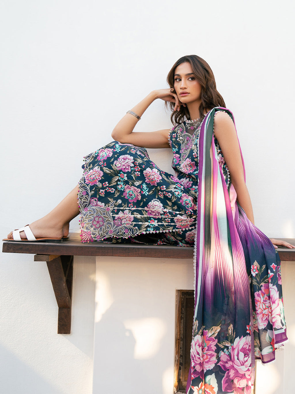 Bin Ilyas | Hazel Printed Lawn 25 | 2076 - A