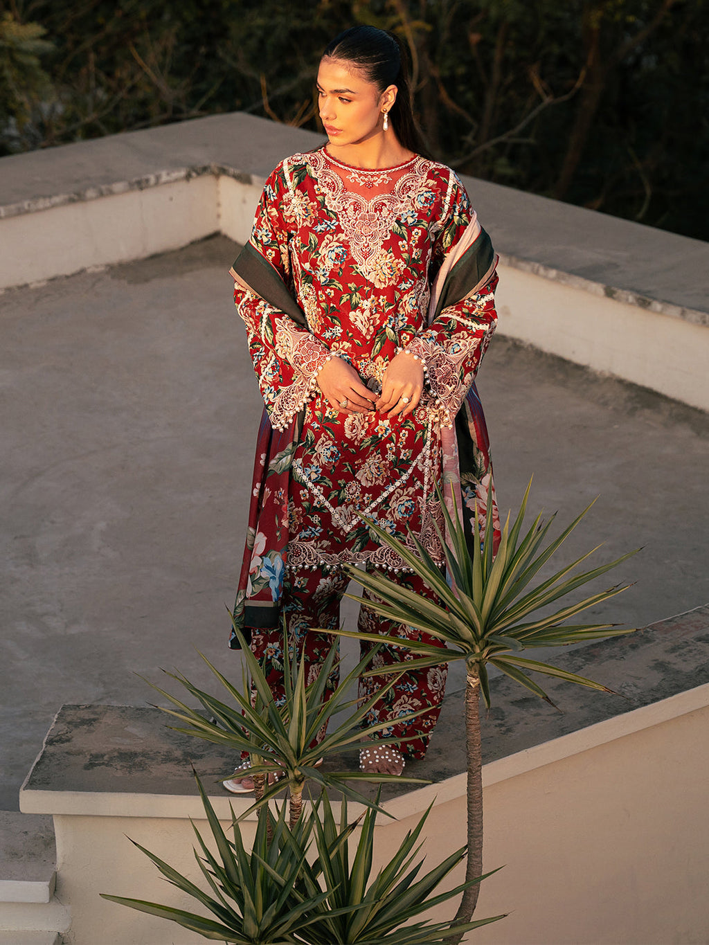 Bin Ilyas | Hazel Printed Lawn 25 | 2076 - B