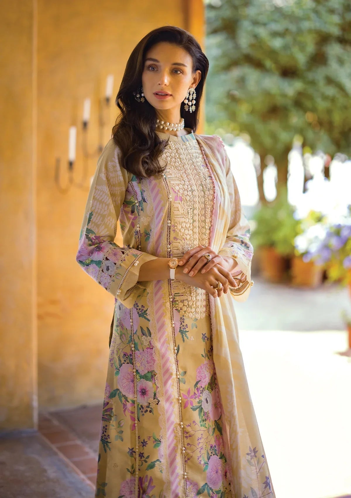 Elaf Premium Print Chikankari Lawn 3Pc Suit ECT-04A TWINKLE