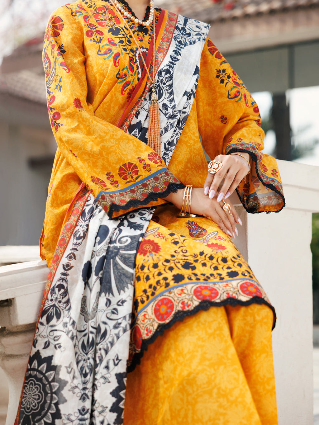 Almirah | Traditional Tale | ALP-3PS-2114