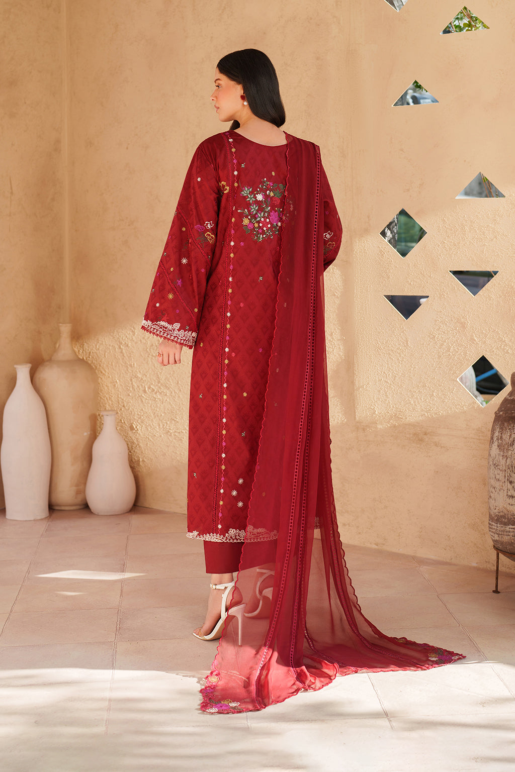 Iznik | Eid Lawn | EL-02 Embroidered Lawn