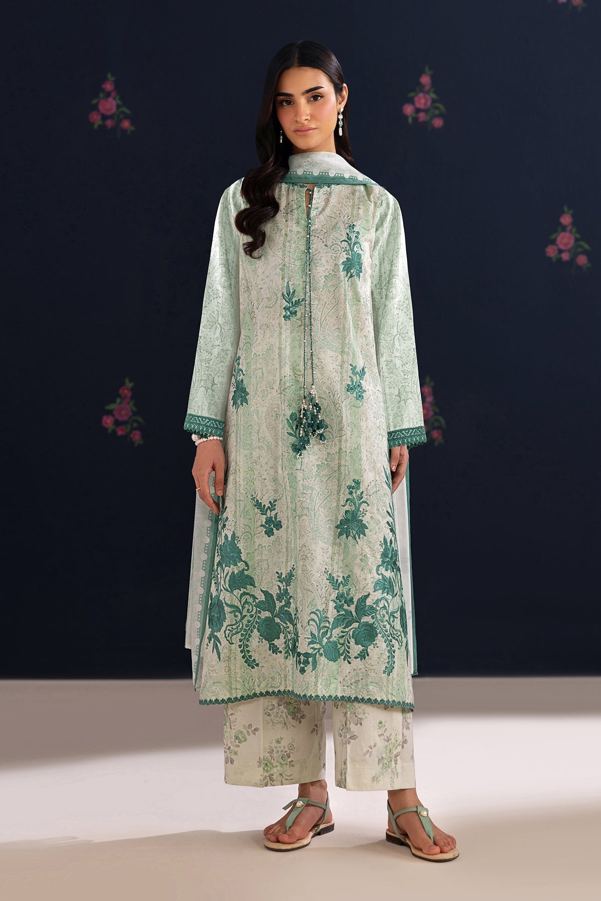 Baroque | Embroidered Lawn | SF-4456