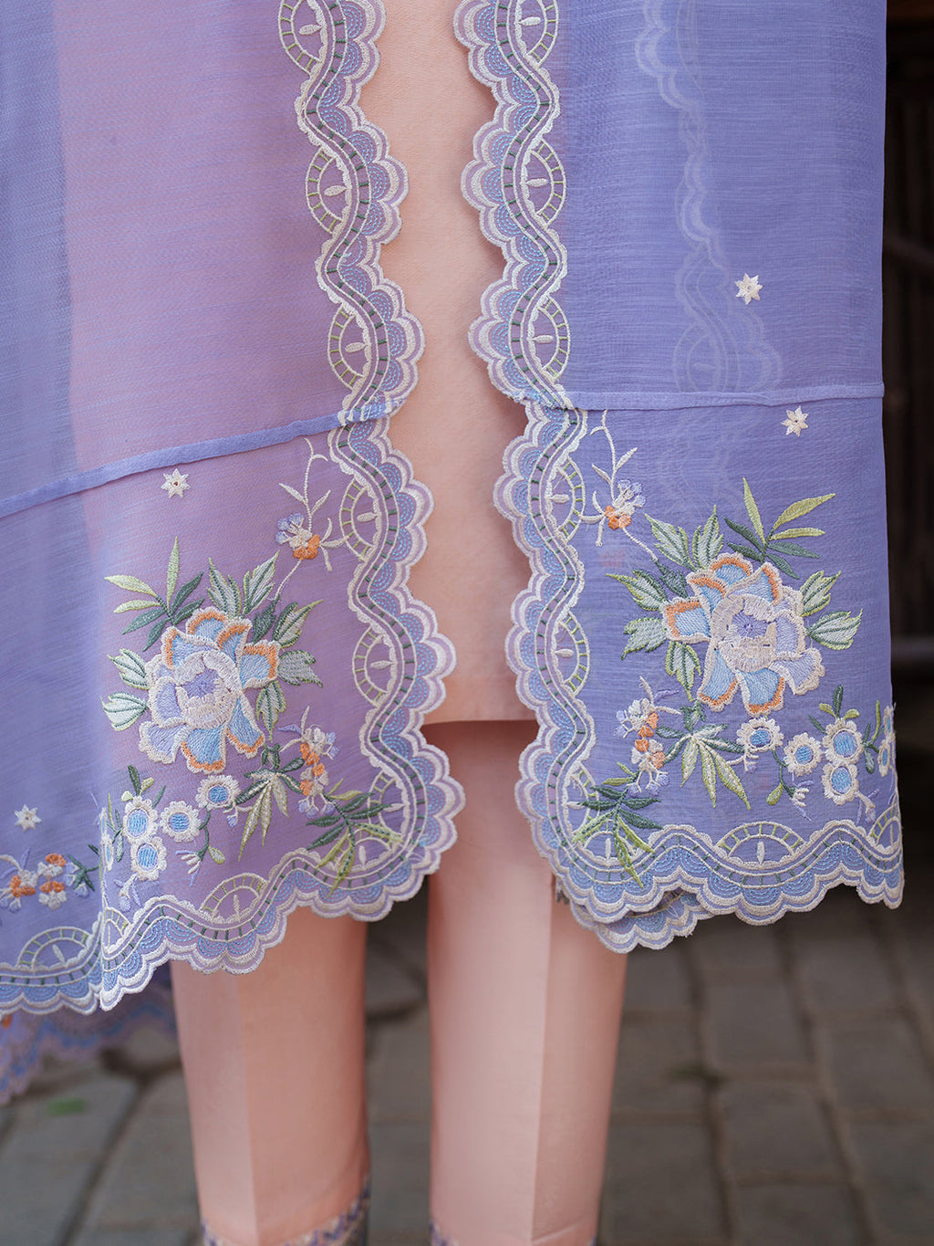 Binilyas | Suroor Eid Pret 26 | 241-A