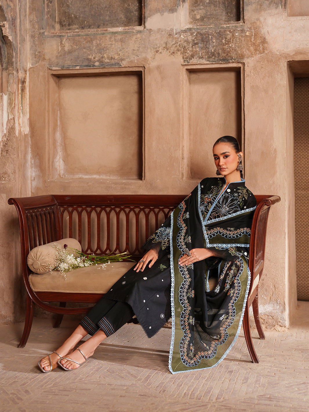Binilyas | Suroor Eid Pret 26 | 244-A