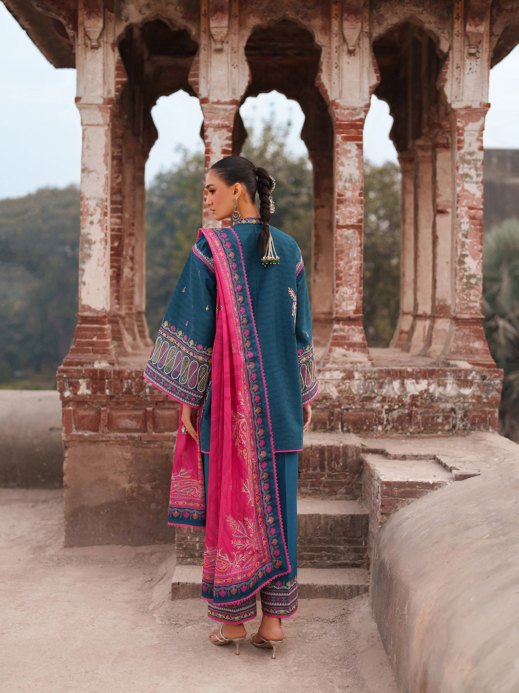 Binilyas | Suroor Eid Pret 26 | 246-A