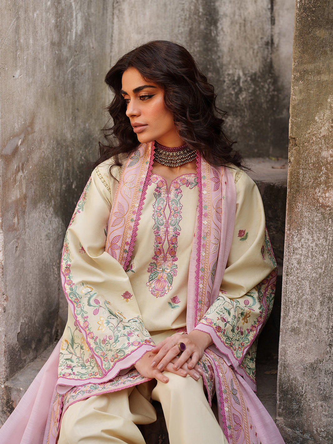 Binilyas | Suroor Eid Pret 26 | 247-B