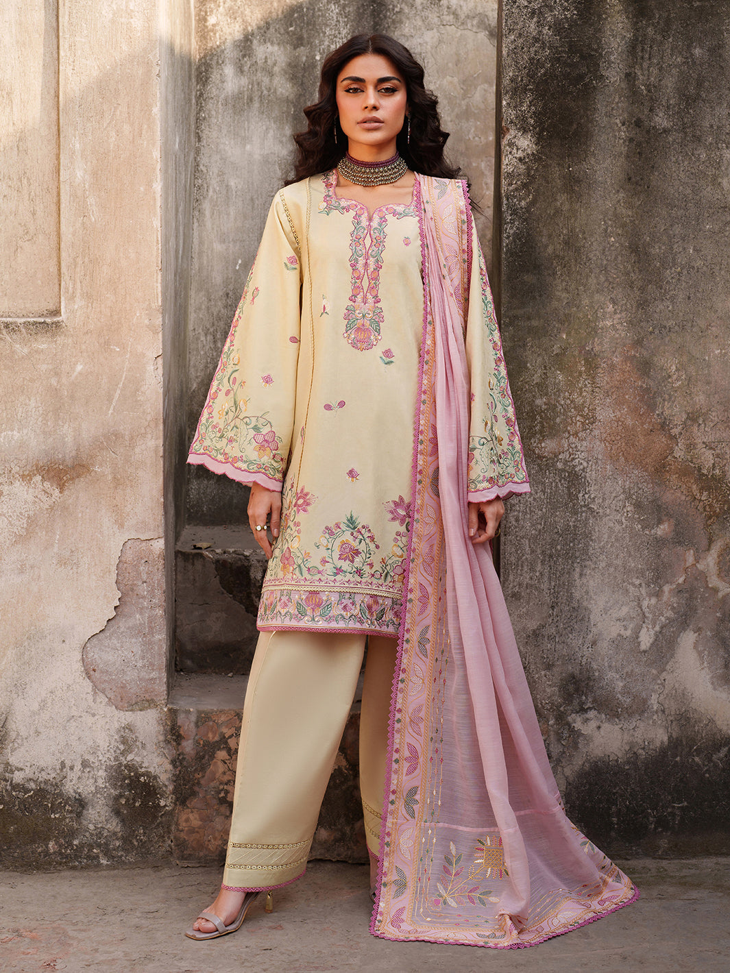 Binilyas | Suroor Eid Pret 26 | 247-B