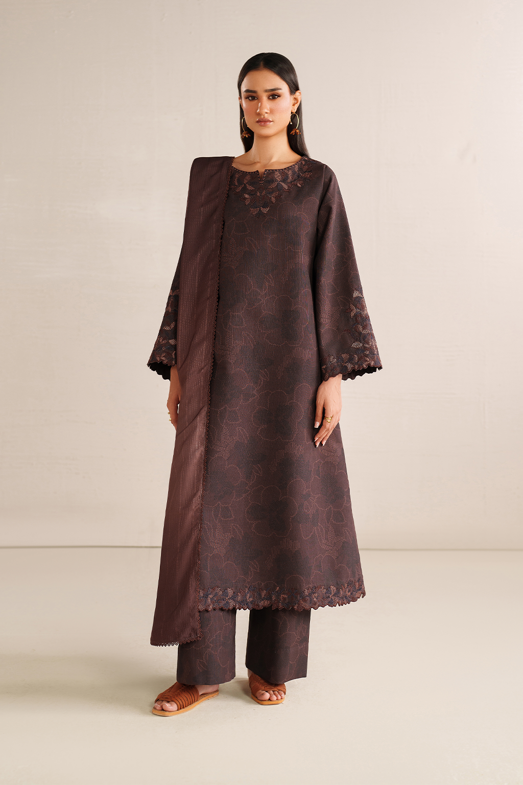 Iznik | Winter Chapter 25 | UE-574 Printed Khaddar