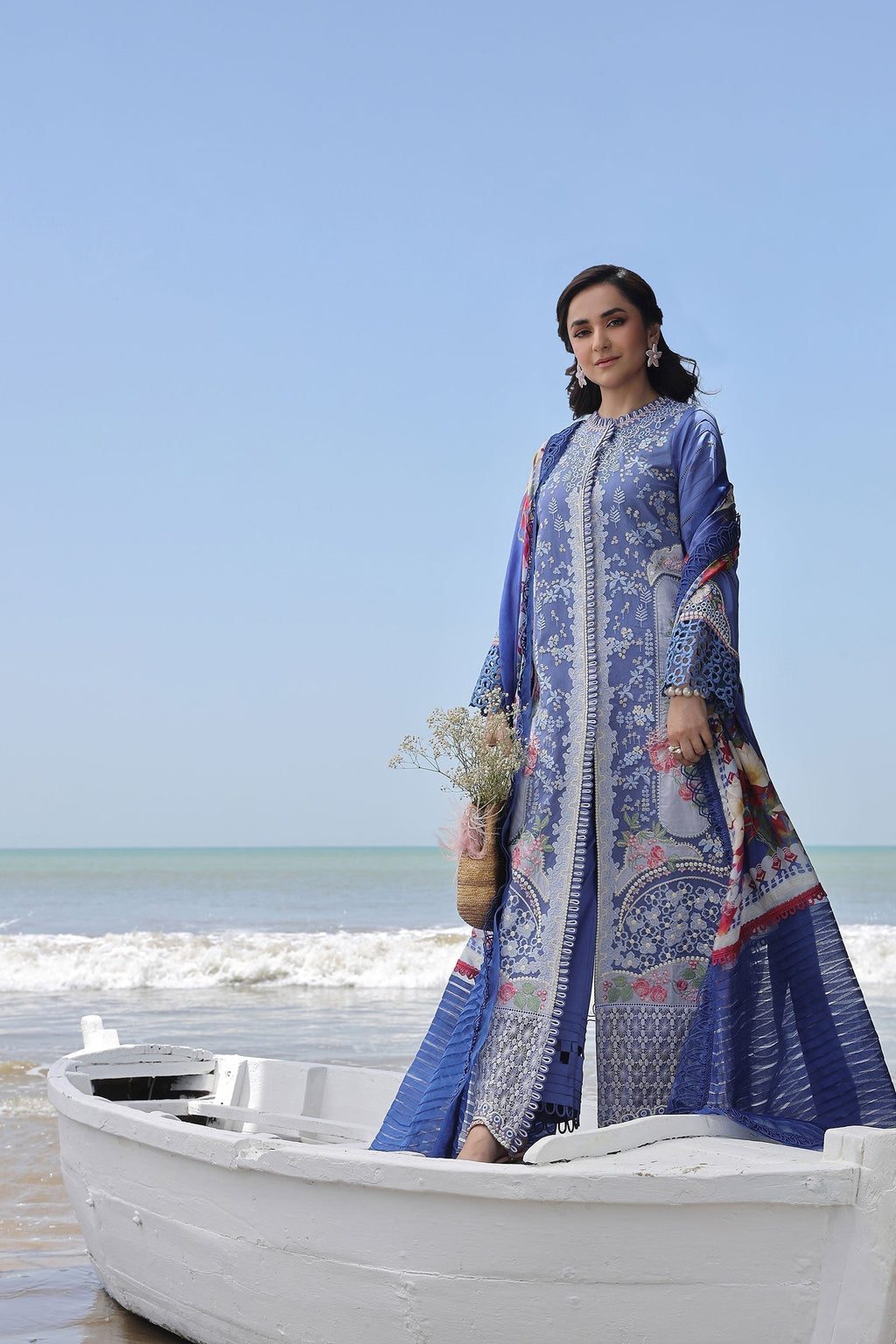 Maryam Hussain | Luxury Lawn 24 | AYRA - Riwayat-e-Khas
