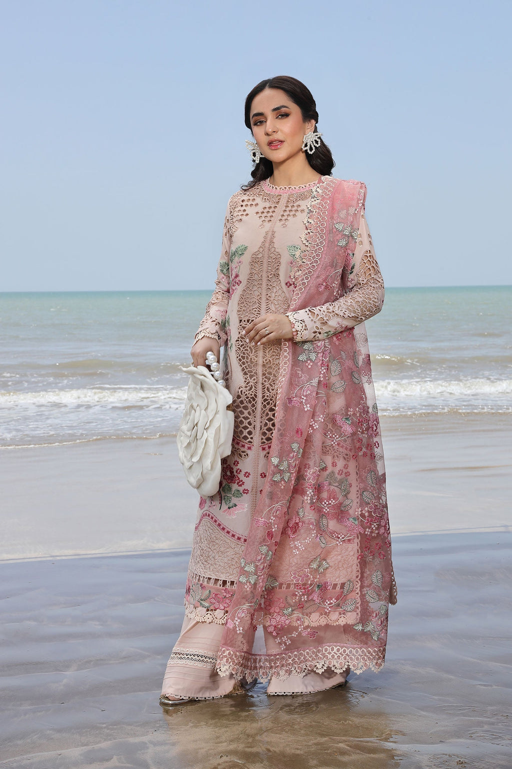 Maryam Hussain | Luxury Lawn 24 | MAYA - Riwayat-e-Khas