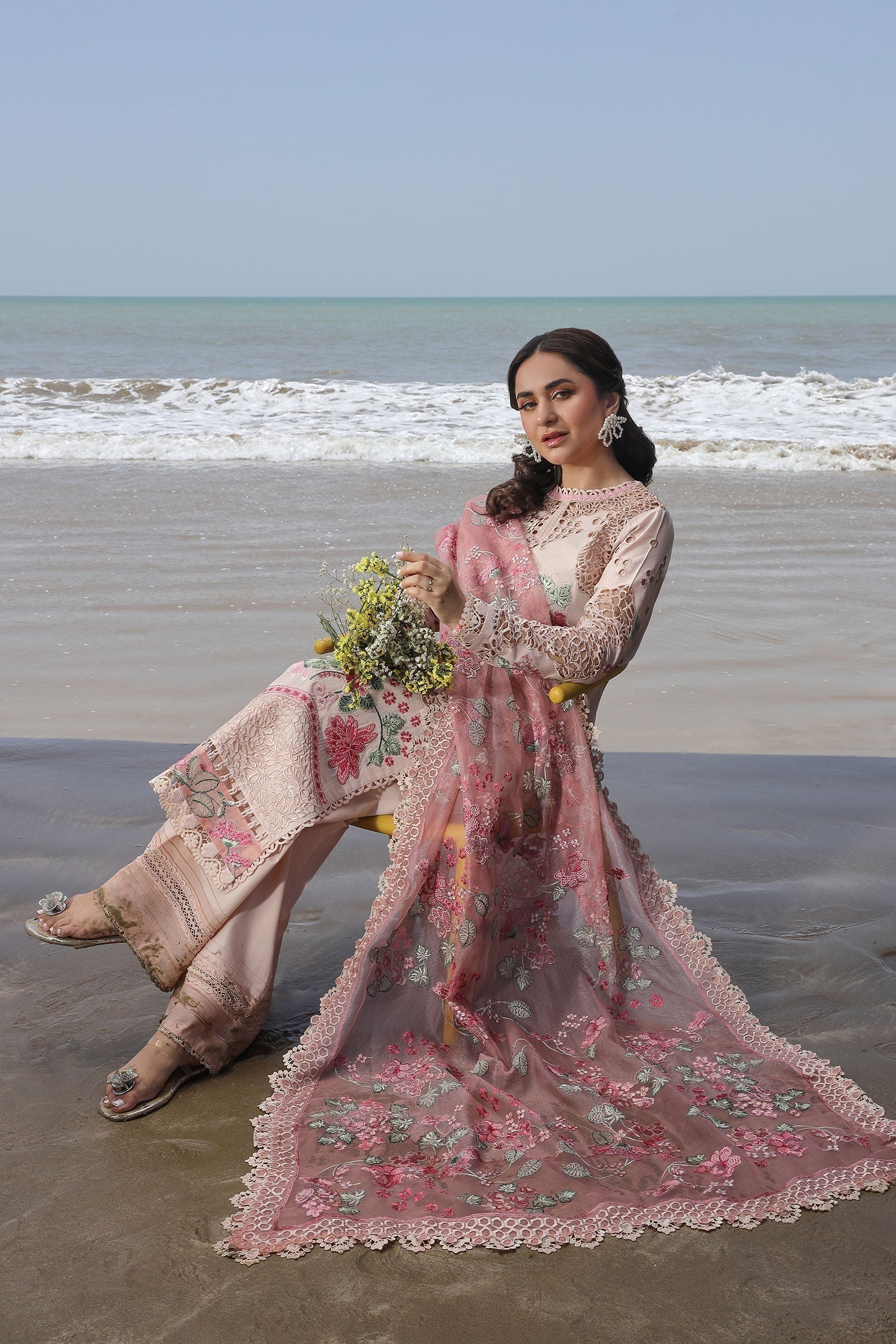 Maryam Hussain | Luxury Lawn 24 | MAYA - Riwayat-e-Khas