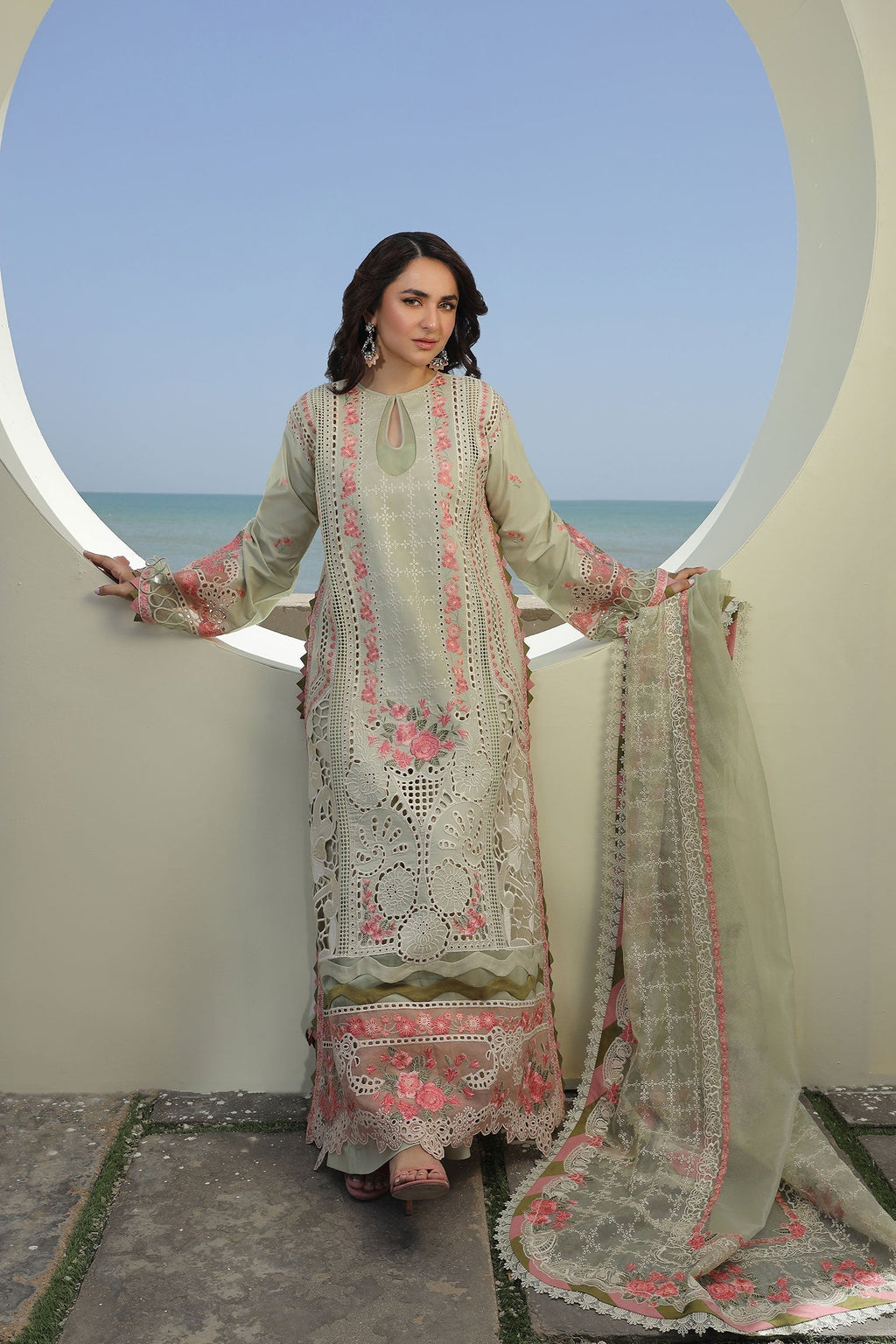 Maryam Hussain | Luxury Lawn 24 | HAVANA - Riwayat-e-Khas