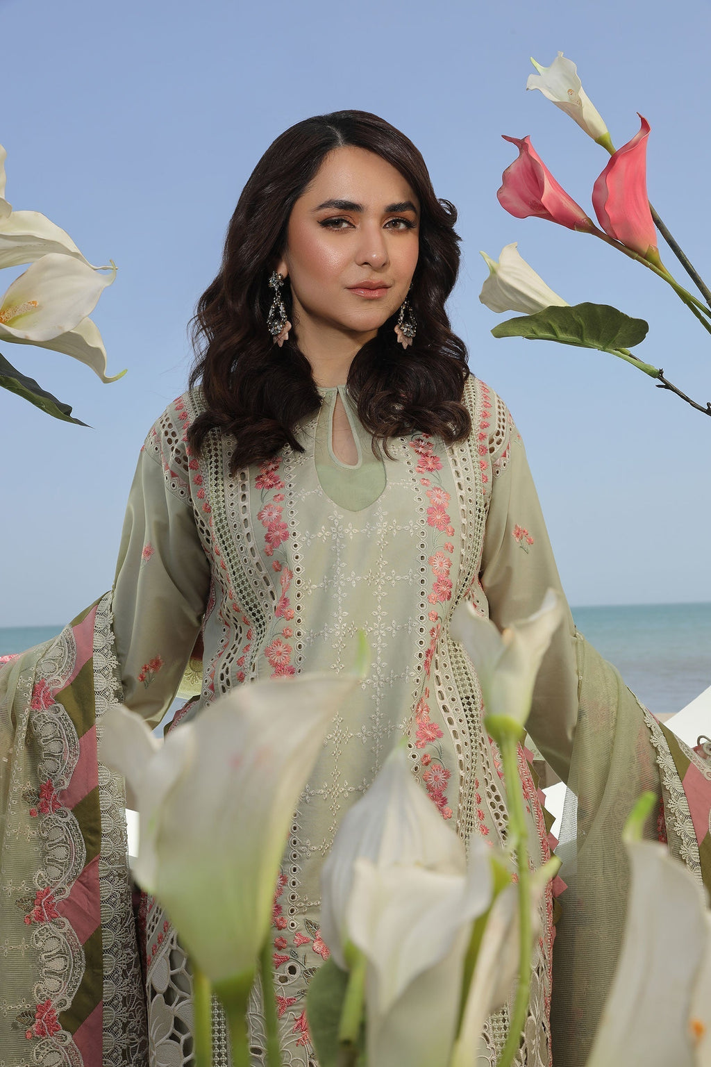 Maryam Hussain | Luxury Lawn 24 | HAVANA - Riwayat-e-Khas