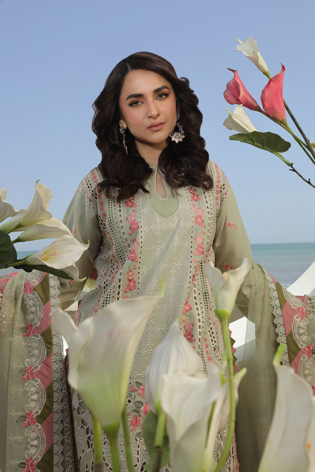 Maryam Hussain | Luxury Lawn 24 | HAVANA - Riwayat-e-Khas