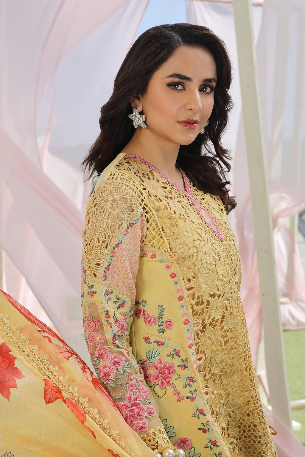 Maryam Hussain | Luxury Lawn 24 | TROPICA - Riwayat-e-Khas