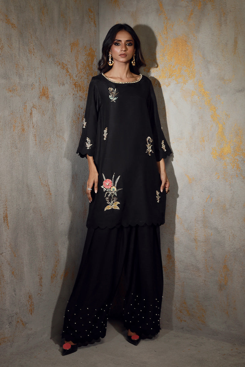 Wardha Saleem | Luxury Pret Fusion Wear | LEISHA - Riwayat-e-Khas