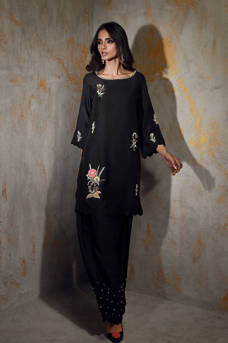 Wardha Saleem | Luxury Pret Fusion Wear | LEISHA - Riwayat-e-Khas