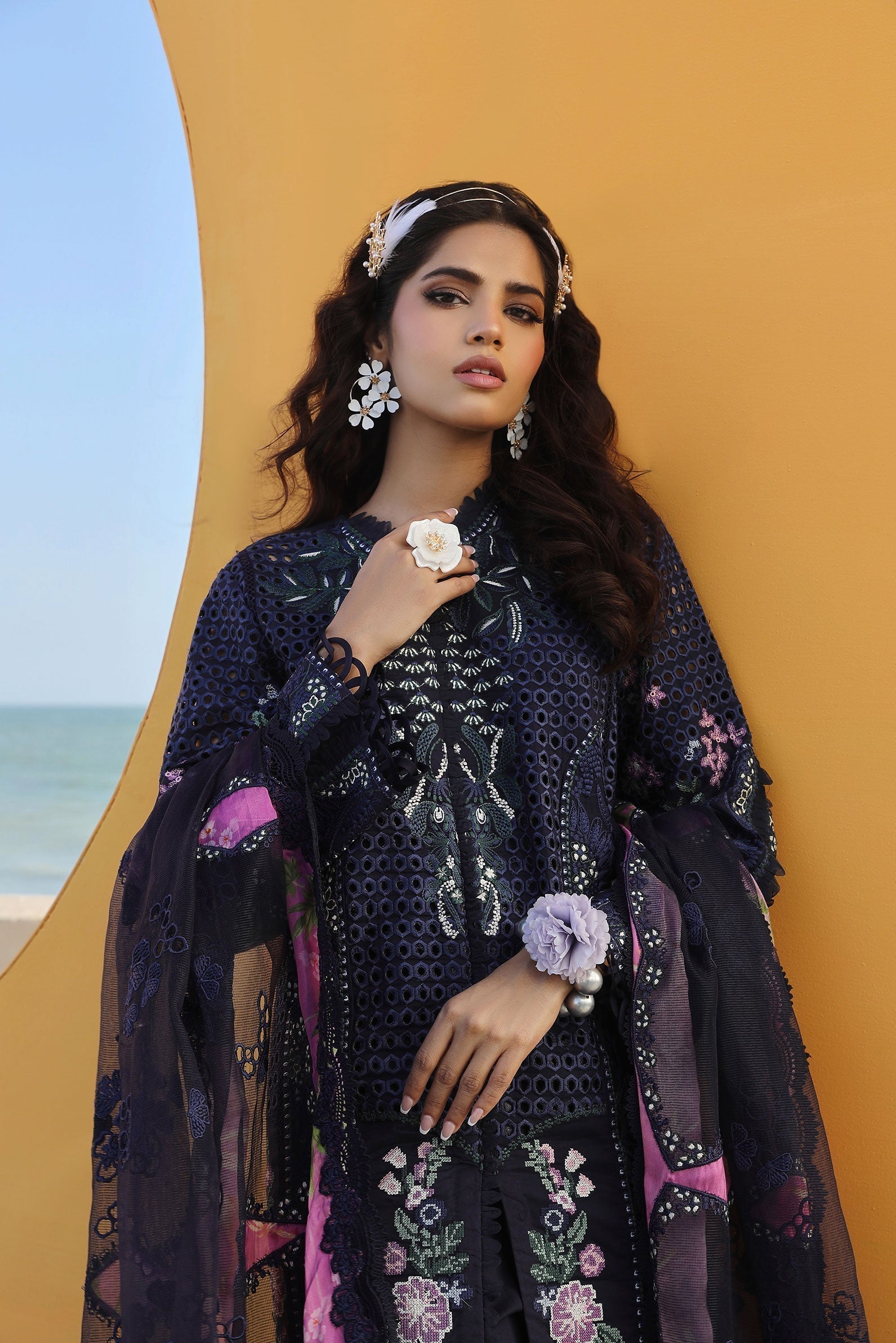 Maryam Hussain | Luxury Lawn 24 | ZOYA - Riwayat-e-Khas