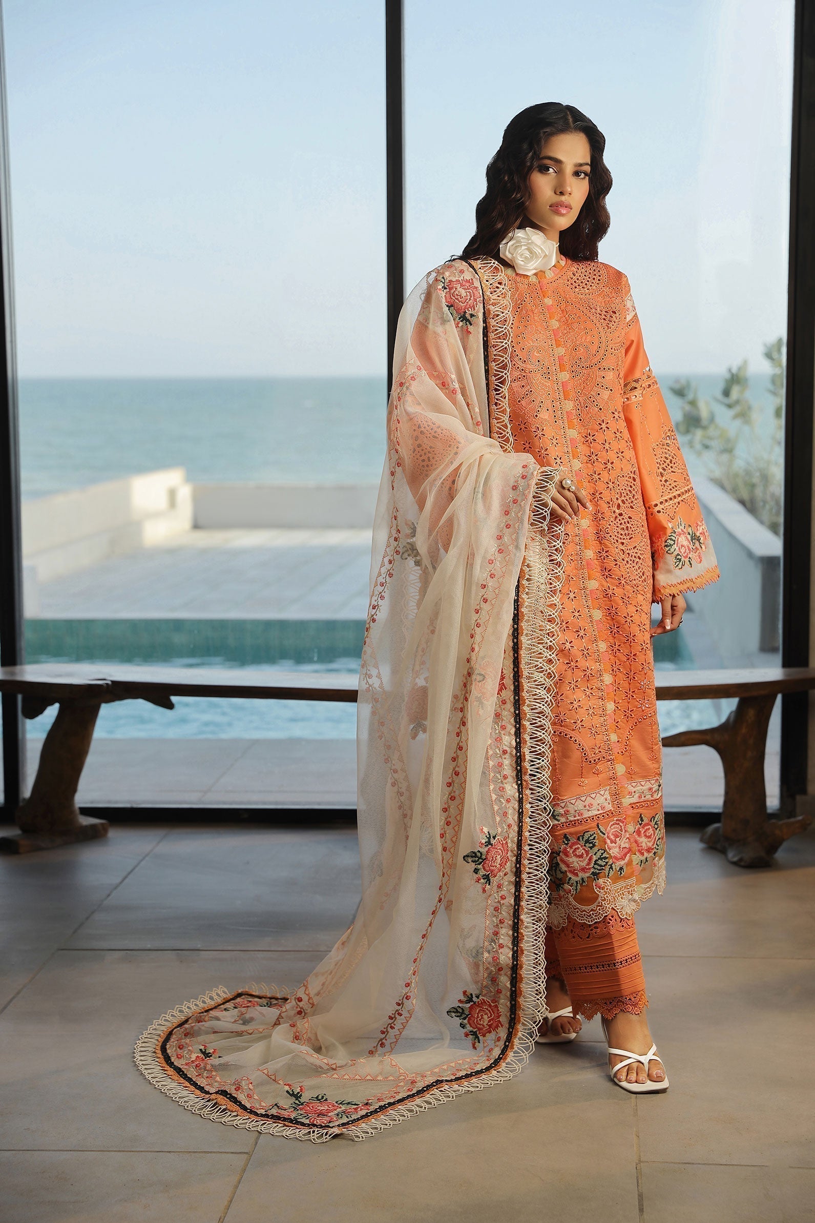 Maryam Hussain | Luxury Lawn 24 | XURI - Riwayat-e-Khas