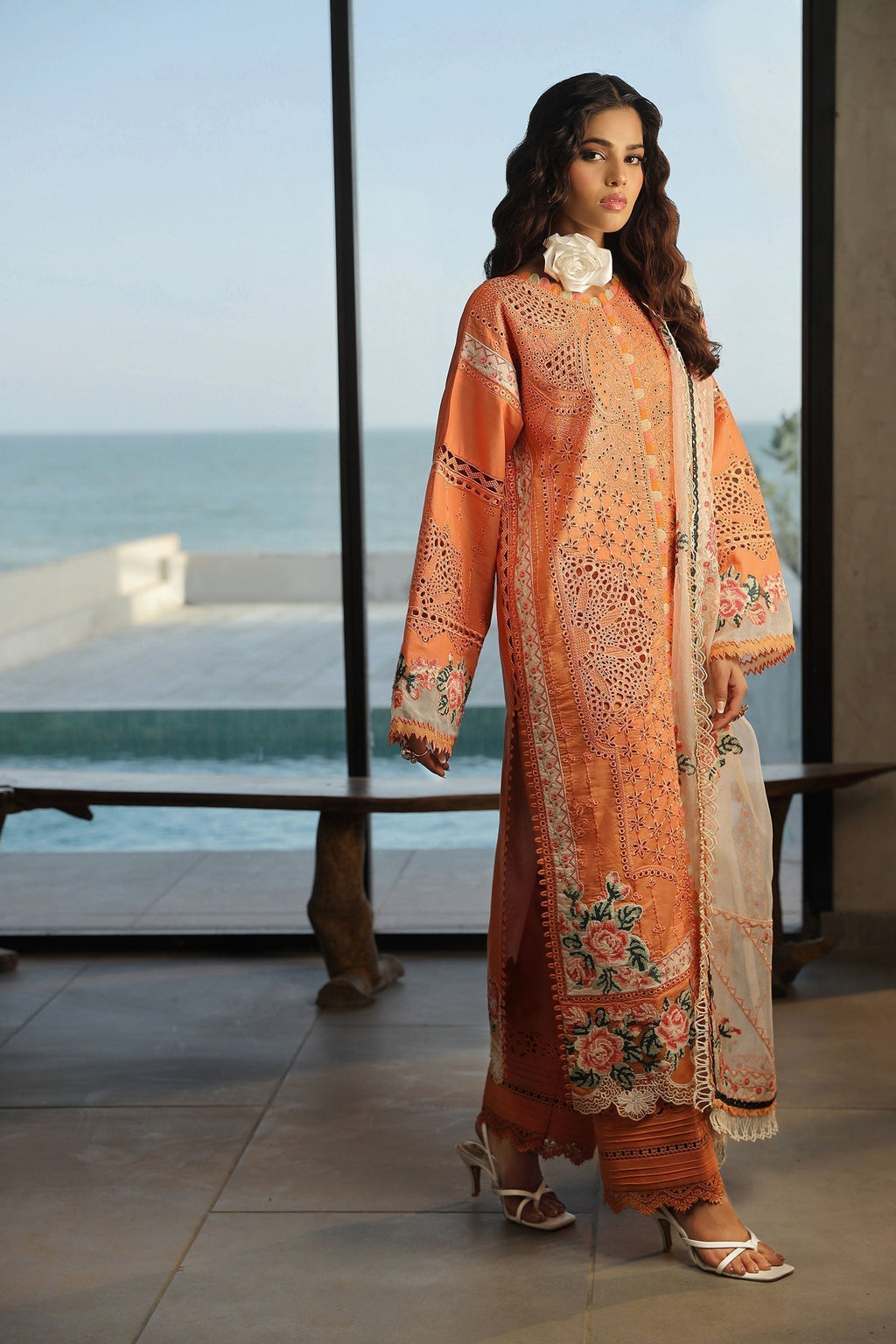Maryam Hussain | Luxury Lawn 24 | XURI - Riwayat-e-Khas