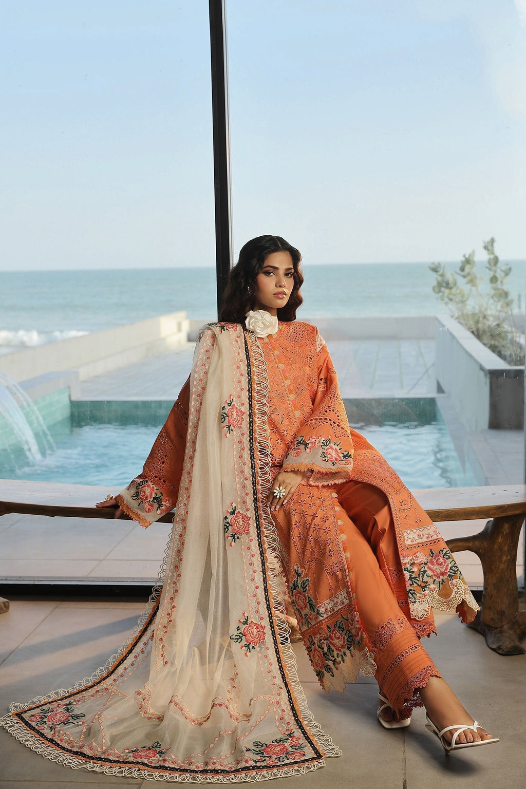 Maryam Hussain | Luxury Lawn 24 | XURI - Riwayat-e-Khas