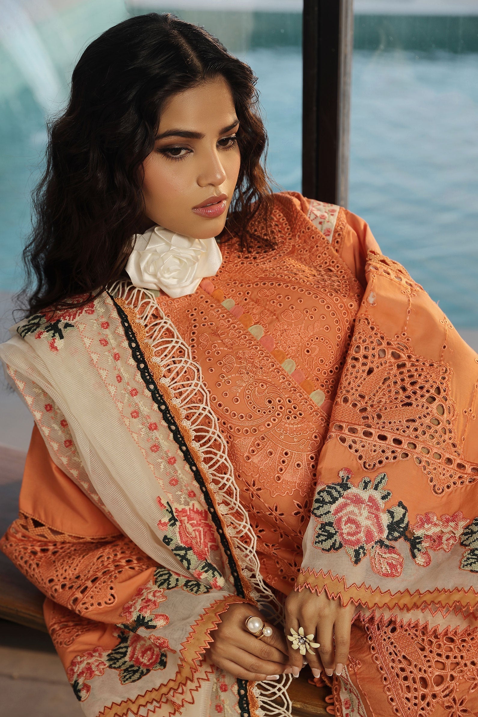 Maryam Hussain | Luxury Lawn 24 | XURI - Riwayat-e-Khas